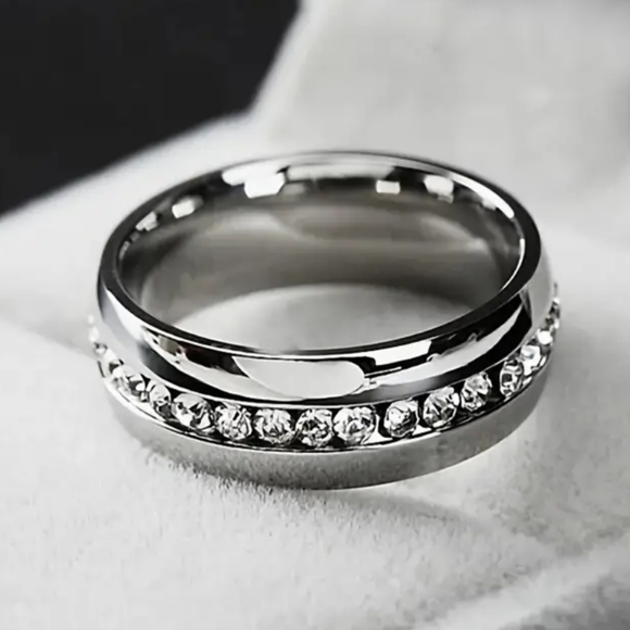 ✨ 6mm Silver Color Zircon Circle Stainless Steel Ring - Sleek Statement Piece ✨ - Picture 1 of 6